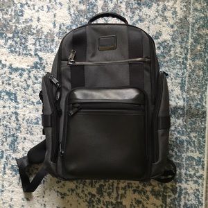 EUC Tumi Alpha Bravo Sheppard Deluxe Backpack